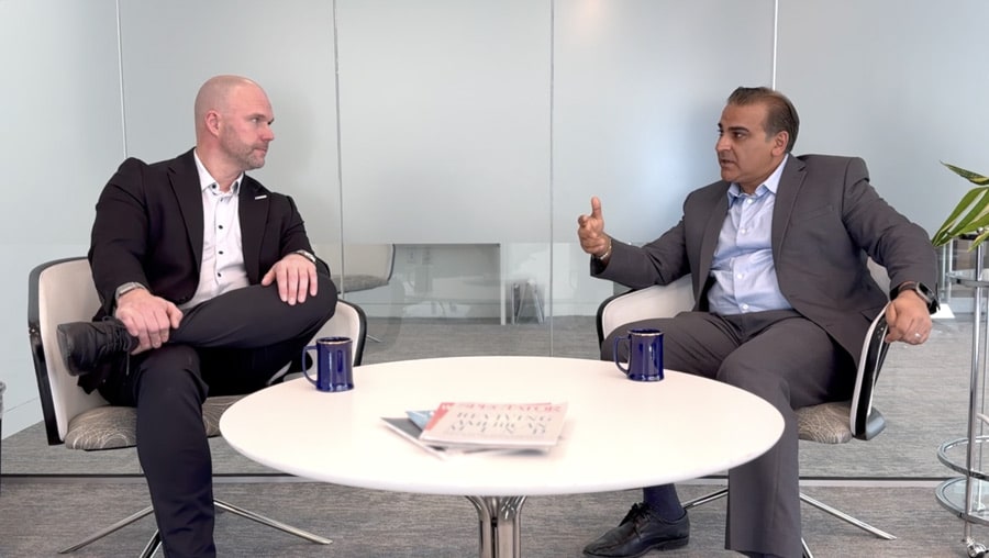 Discussing biometrics at airports