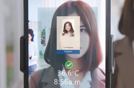 Capture of facial image